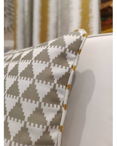 Χειροποίητο διακοσμητικό μαξιλάρι