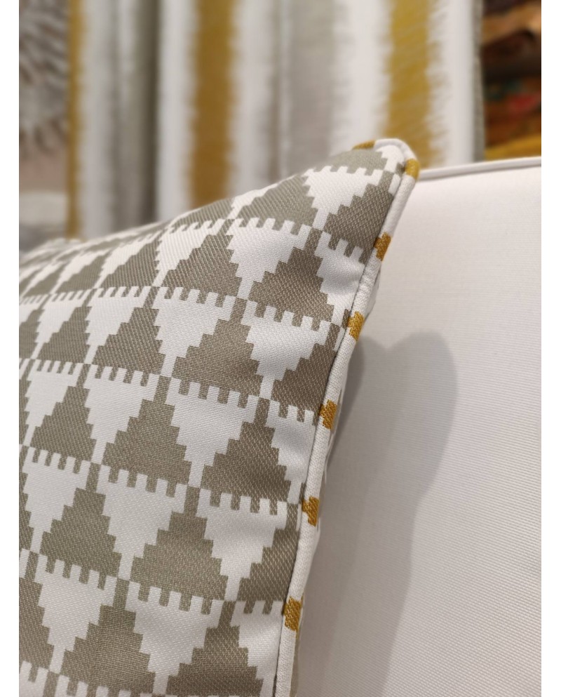 Χειροποίητο διακοσμητικό μαξιλάρι